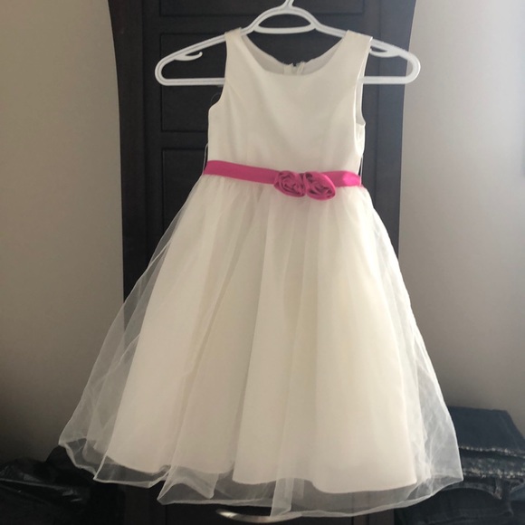Flower girl dress - Picture 1 of 6